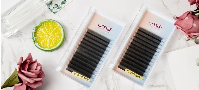 C CURL Y lashes
